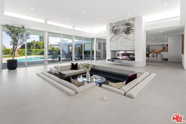 535 Haynes Avenue, Beverly Hills, CA 90210