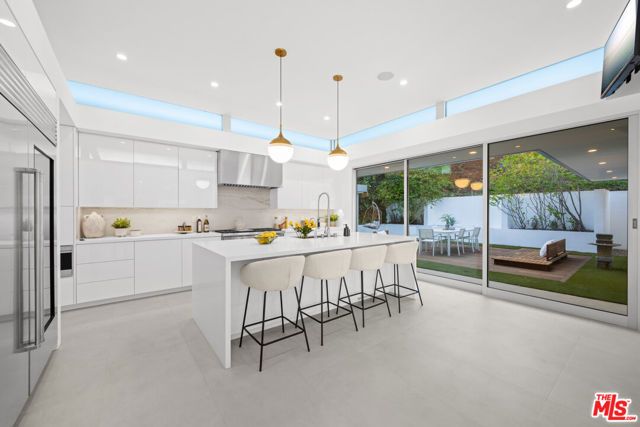 535 Haynes Avenue, Beverly Hills, CA 90210