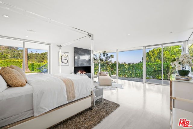 535 Haynes Avenue, Beverly Hills, CA 90210