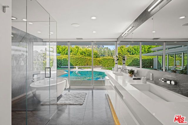 535 Haynes Avenue, Beverly Hills, CA 90210