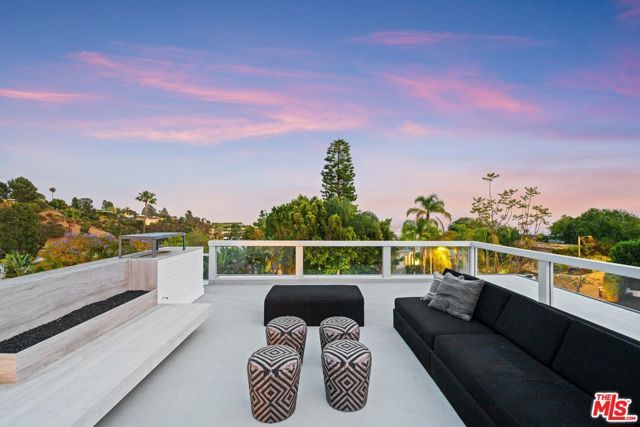 535 Haynes Avenue, Beverly Hills, CA 90210