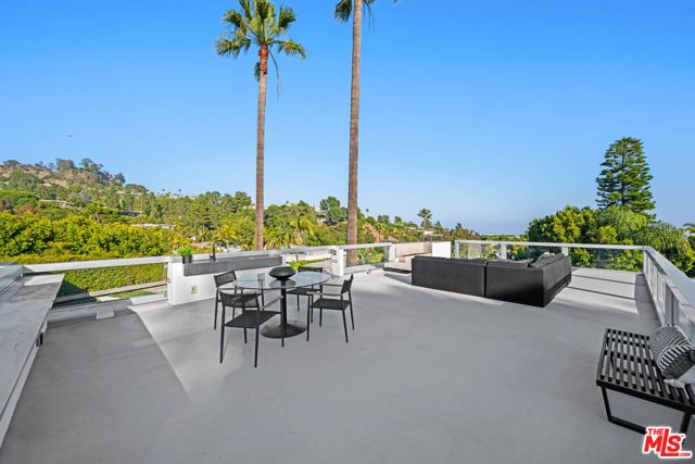 535 Haynes Avenue, Beverly Hills, CA 90210