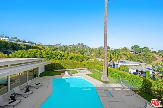 535 Haynes Avenue, Beverly Hills, CA 90210