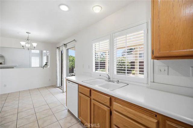 19465 Brisbane, Riverside, CA 92508