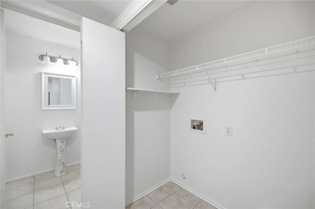 19465 Brisbane, Riverside, CA 92508