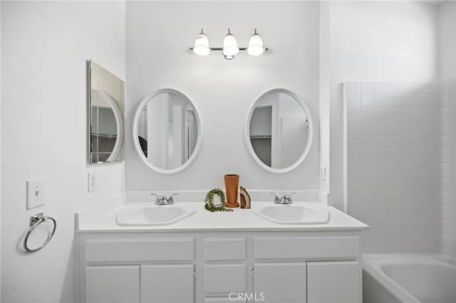 19465 Brisbane, Riverside, CA 92508