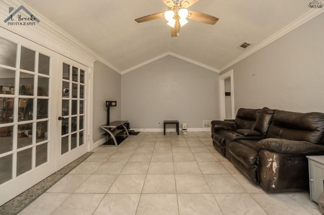 4921 BIG BEND DRIVE, Wichita Falls, TX 76310