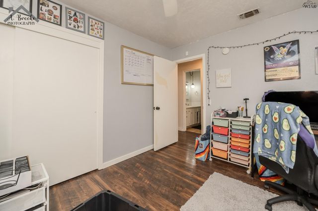 4921 BIG BEND DRIVE, Wichita Falls, TX 76310