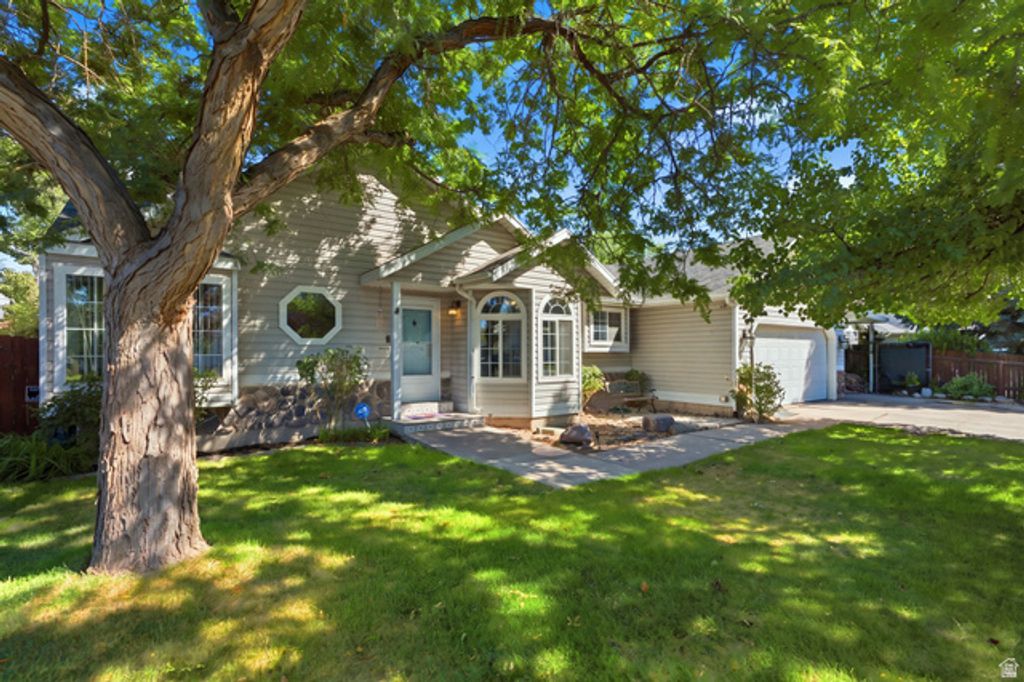 1114 W MUSTANG CIR, West Jordan, UT 84088 — exterior
