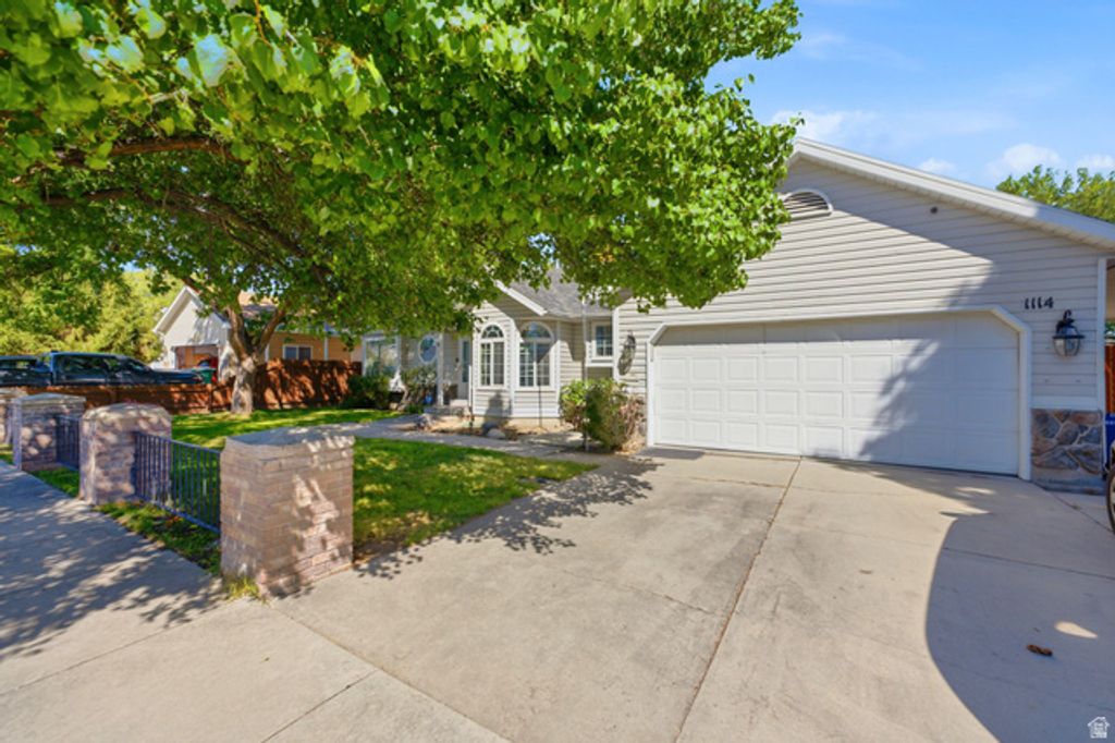 1114 W MUSTANG CIR, West Jordan, UT 84088 — photo 3