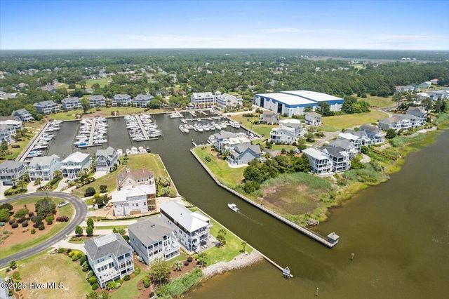 3352 Sandy Bay Circle, Southport, NC 28461