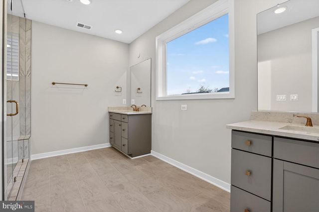 22745 STRATUS PL, Ashburn, VA 20148