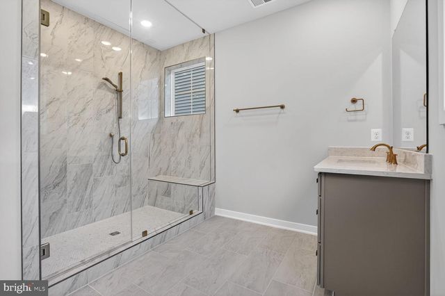 22745 STRATUS PL, Ashburn, VA 20148