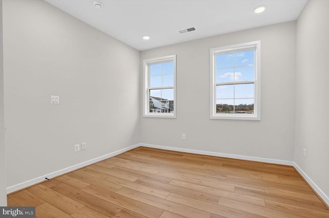 22745 STRATUS PL, Ashburn, VA 20148