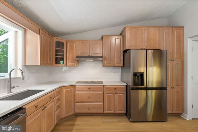 14099 WALTON DR, Manassas, VA 20112