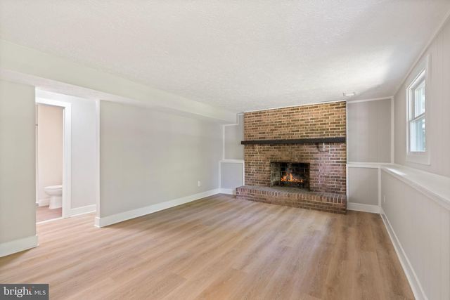 14099 WALTON DR, Manassas, VA 20112