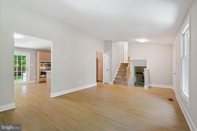 14099 WALTON DR, Manassas, VA 20112