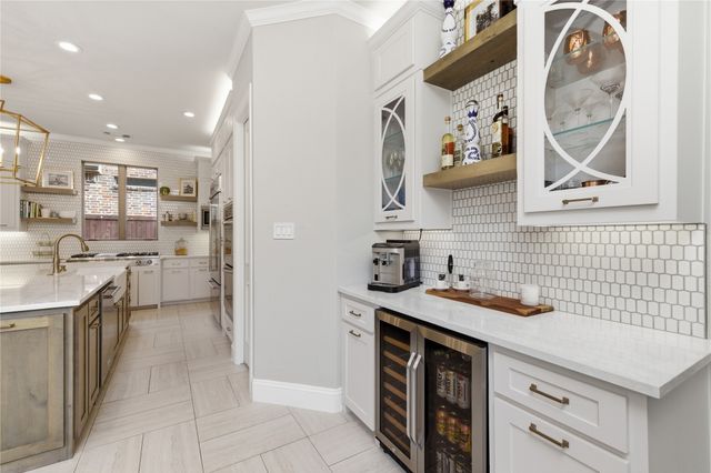6002 Dripping Springs Drive, Frisco, TX 75034