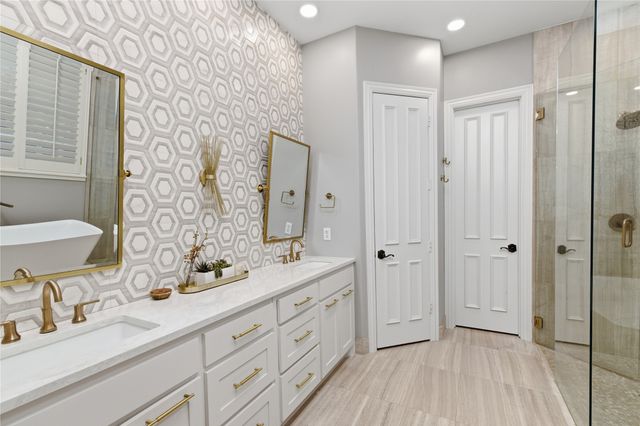 6002 Dripping Springs Drive, Frisco, TX 75034