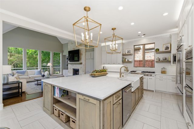 6002 Dripping Springs Drive, Frisco, TX 75034