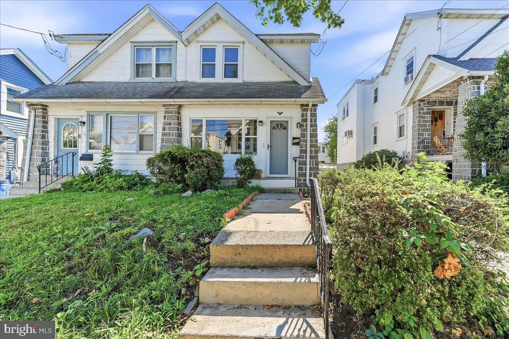 117 N FAIRVIEW AVE, UPPER DARBY, PA 19082 — photo 2