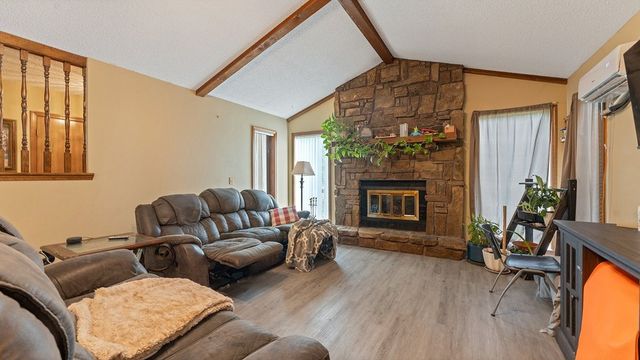 2 Dulverton Drive, Bella Vista, AR 72715