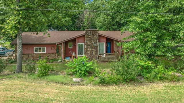 2 Dulverton Drive, Bella Vista, AR 72715