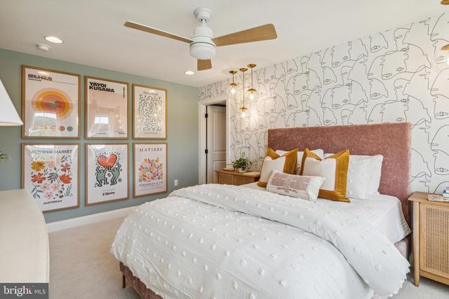 5403 RED OAK DR, Coopersburg, PA 18036