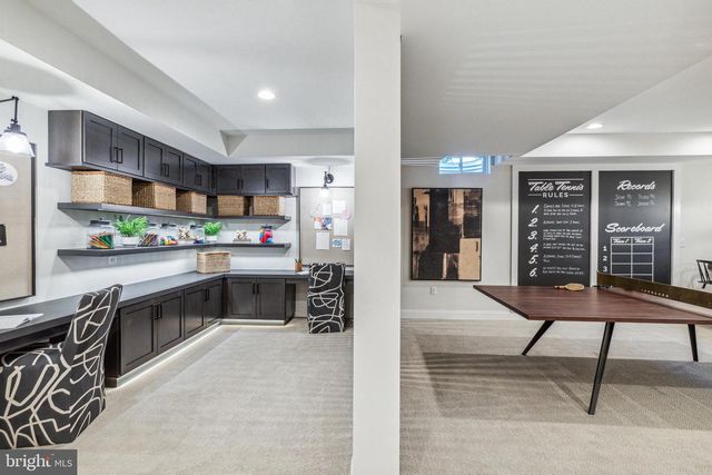 5403 RED OAK DR, Coopersburg, PA 18036