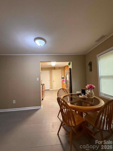 118 Dick Beam Road, Cherryville, NC 28021