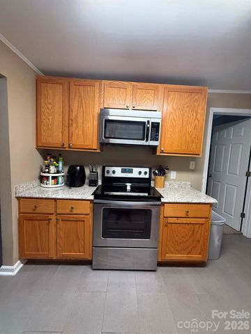 118 Dick Beam Road, Cherryville, NC 28021