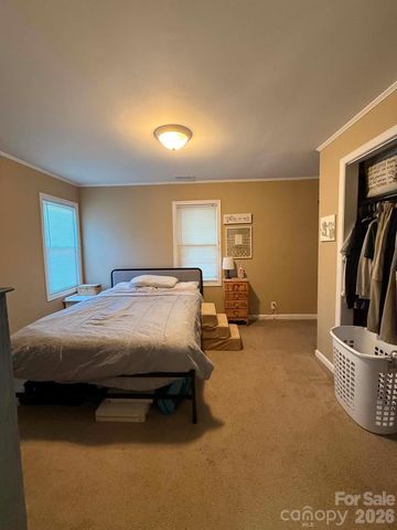 118 Dick Beam Road, Cherryville, NC 28021