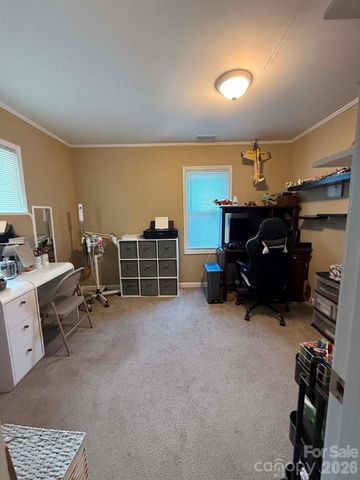 118 Dick Beam Road, Cherryville, NC 28021