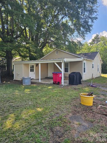 118 Dick Beam Road, Cherryville, NC 28021