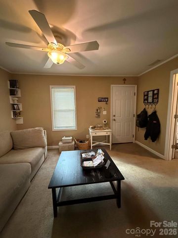 118 Dick Beam Road, Cherryville, NC 28021