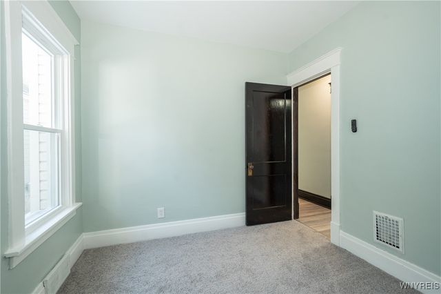 29 Allegany Street, Buffalo, NY 14220