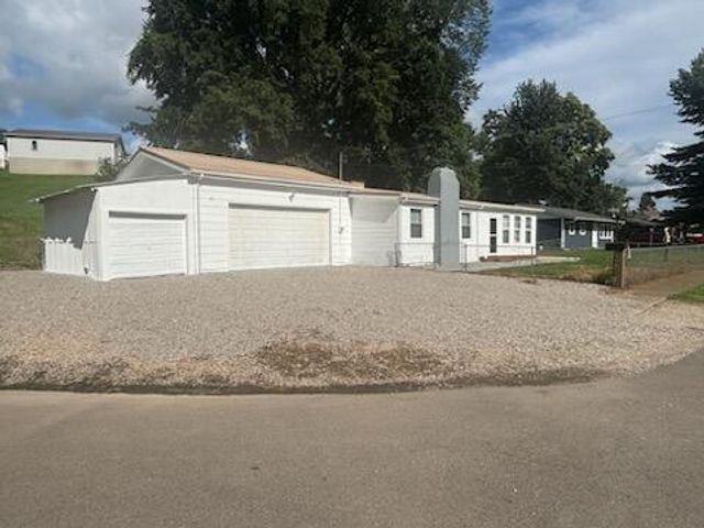 194 Fielde Drive, Newark, OH 43055