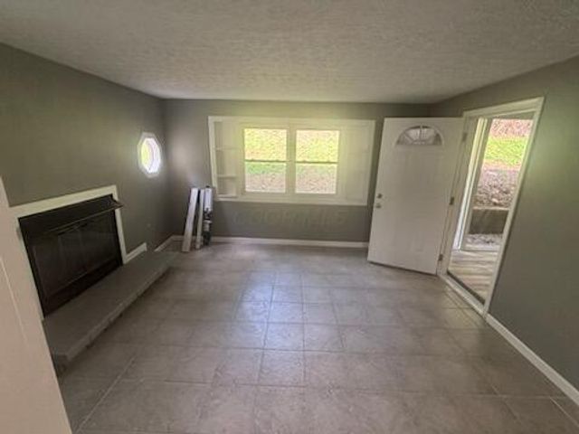 194 Fielde Drive, Newark, OH 43055