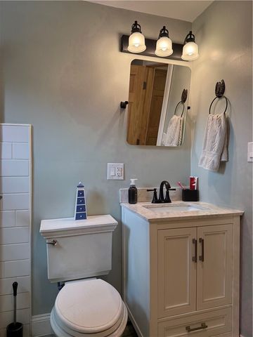 511 Weaver Hill Road, Coventry, RI 02816