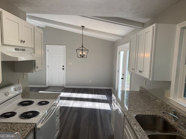 217 Clearview Court, Lagrange, GA 30241