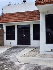 6260 Johnson St, Hollywood, FL 33024