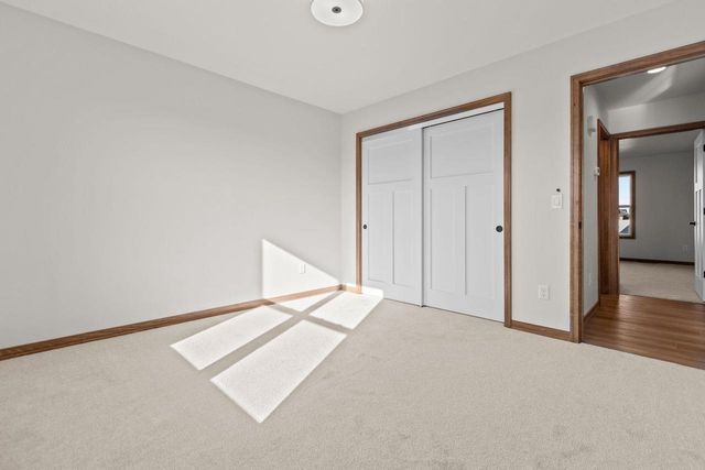 2041 BEAR PAW TRAIL, Kaukauna, WI 54130