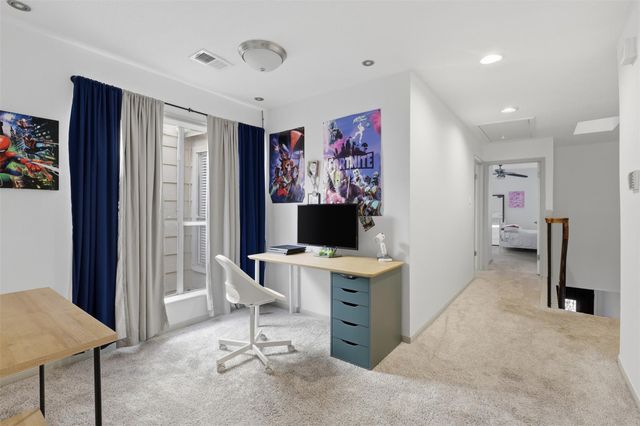 800 Country Place Drive 802, Houston, TX 77079