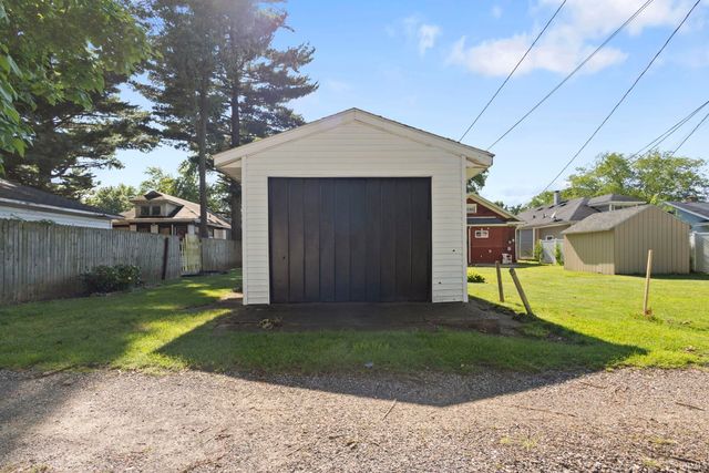 1818 Leer Street, South Bend, IN 46613