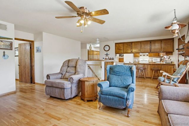 8698 Echo, La Mesa, CA 91941