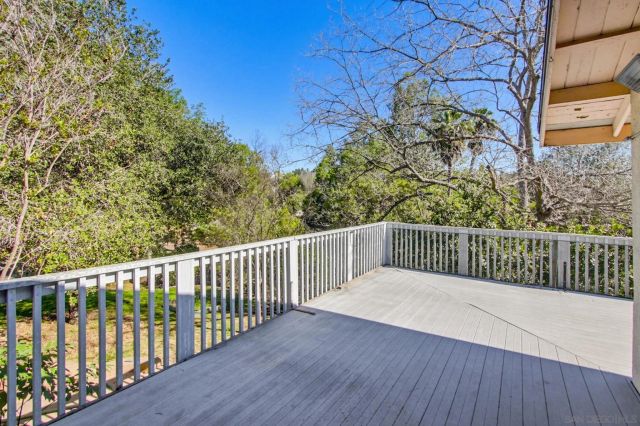 8698 Echo, La Mesa, CA 91941