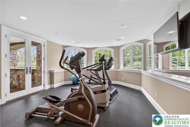 1731 Red Hawk Way, Lower Saucon Twp, PA 18015