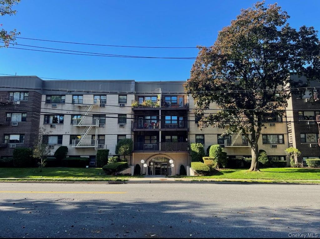 2261 Palmer Avenue 1G, New Rochelle, NY 10801 — exterior