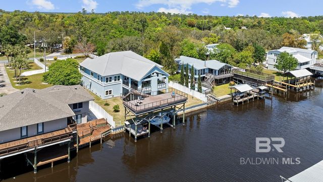 4724 Burkart Lane, Orange Beach, AL 36561