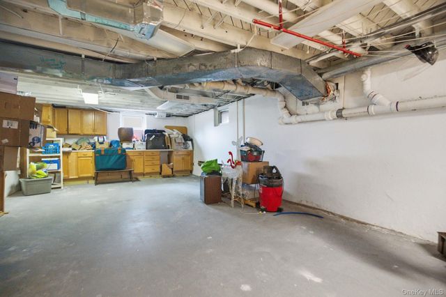 80 Roaring Brook Road, Chappaqua, NY 10514